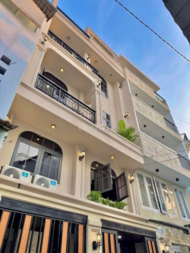 THÍCH QUẢNG ĐỨC,PN_Nhà Mới 100% Full Nội Thất_4PN4WC_8.x Tỷ