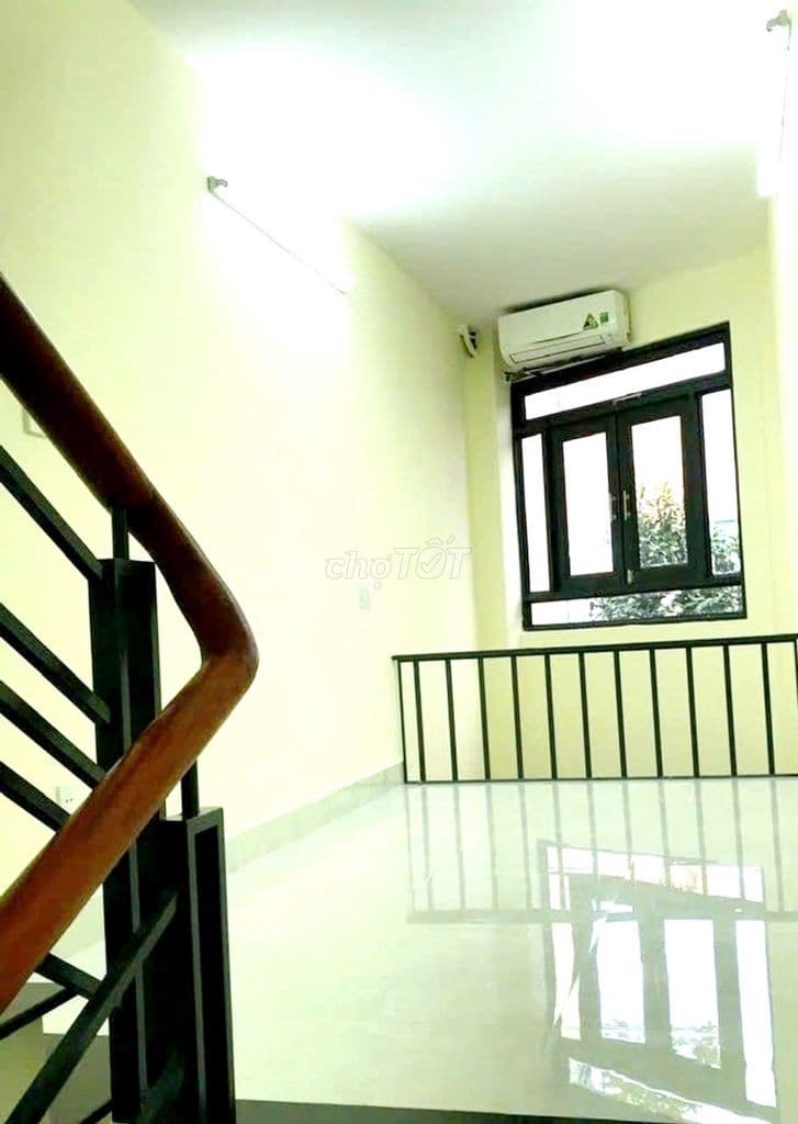 KẸT TIỀN BÁN GẤP 6,5tỷ HẺM XE HƠI ra Chu Văn An Q. Bình Thạnh. 4Tx48m2 - Ảnh 3
