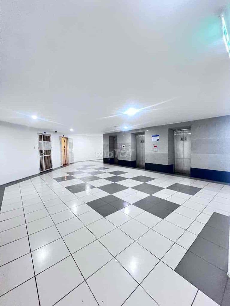 Bán CC cao cấp căn góc dt 130m2, 3N,2VS FULL nội thất 8,75 tỷ