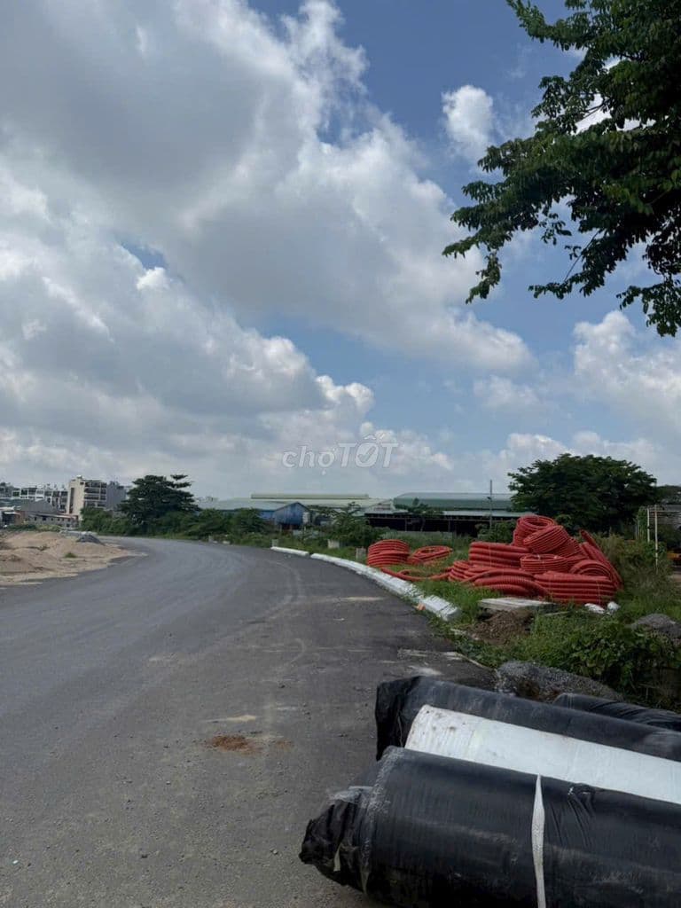 Đất Ngay Bờ Kè Tham Lương, P.Đông Hưng Thuận, Quận 12 - Ảnh 3