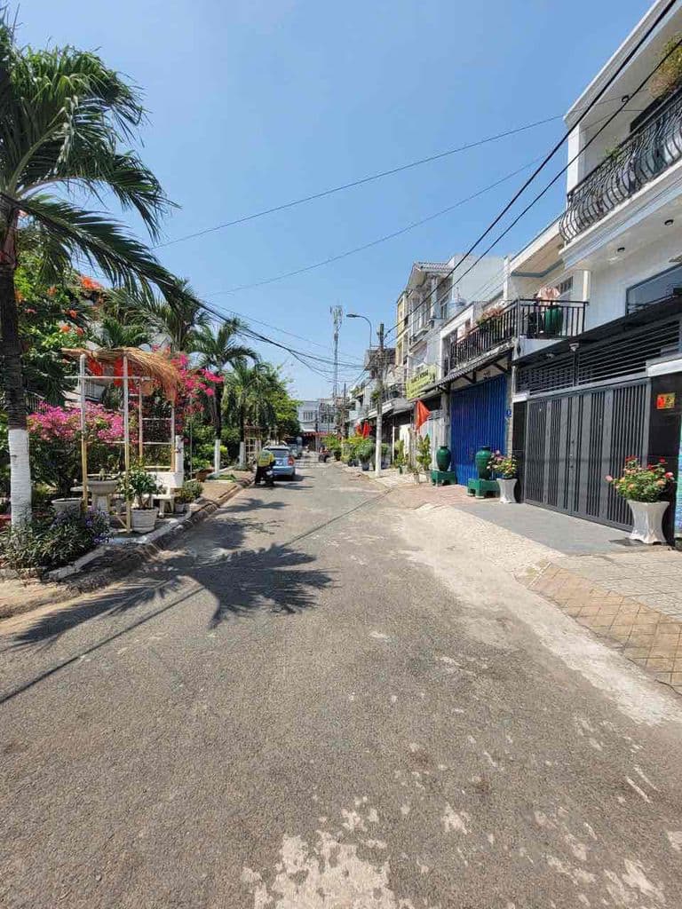 HÀNG HIẾM - ĐẤT ĐẸP NGANG 6M NGAY HOÀNG DIỆU 2 XÂY CHDV TỰ DO - Ảnh 2