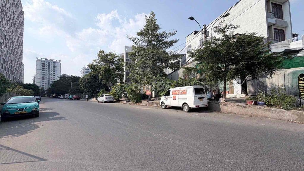 Hot hot vừa phân dc 3 lô giành cho anh chị đầu tư quyết sớm ạ