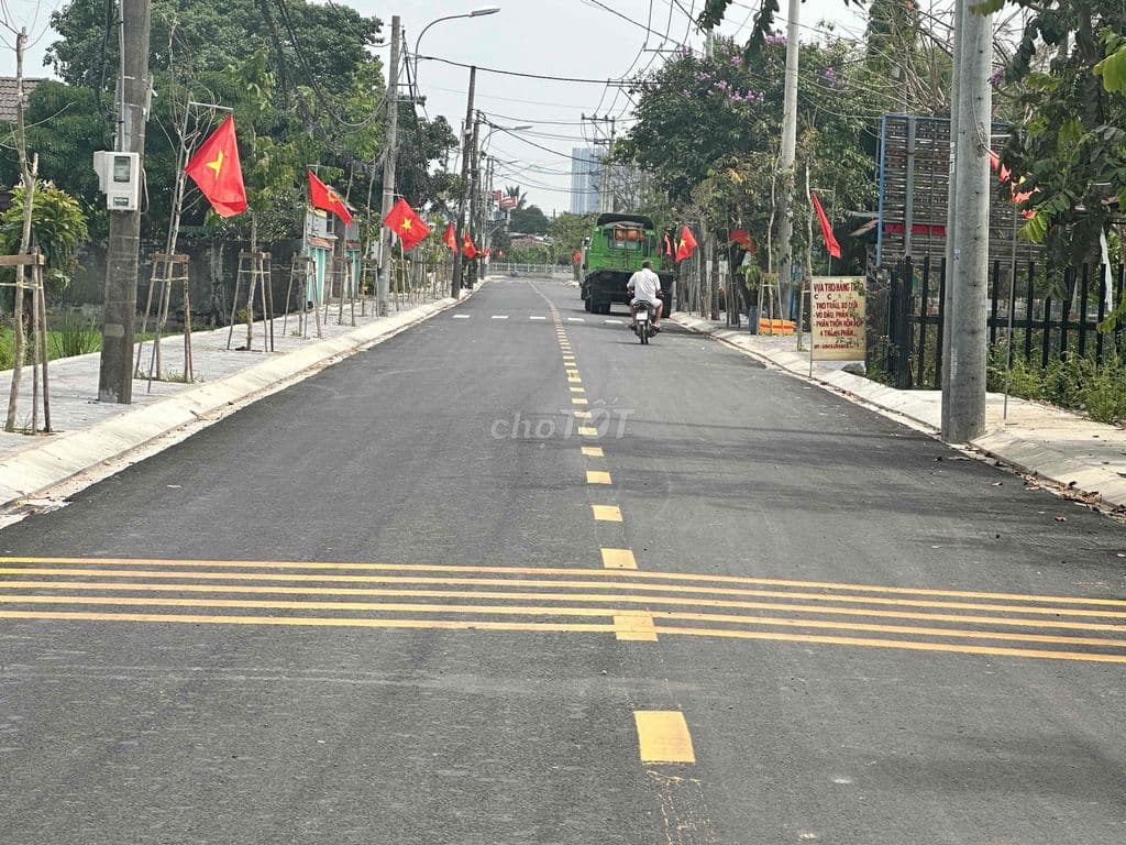 BÁN ĐẤT TẶNG NHÀ MT NHỊ BÌNH 15 - Ảnh 2