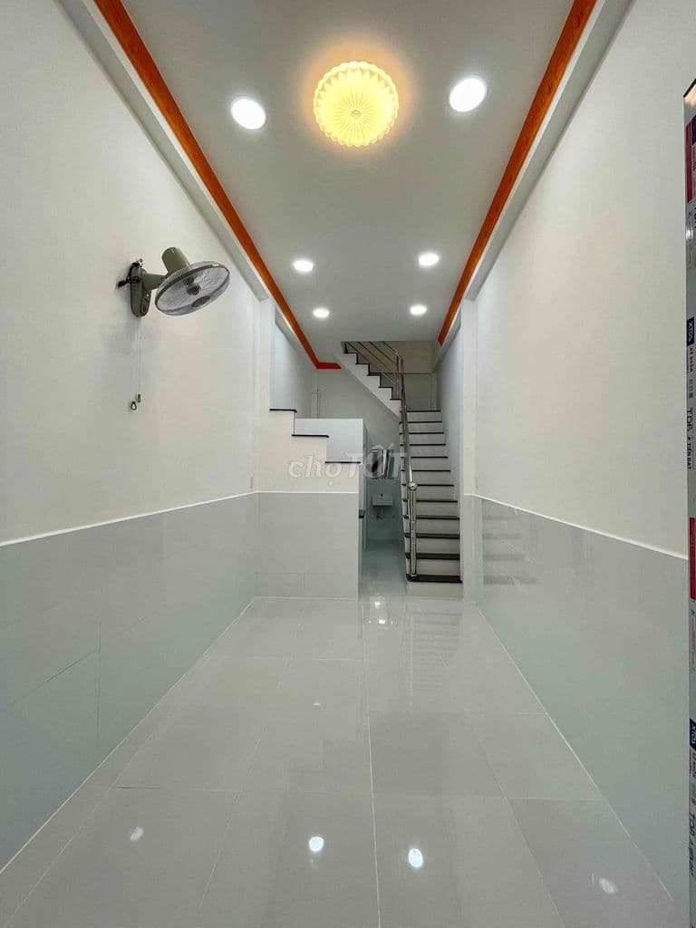 Nhà 2,8x9m 1 lầu 2pn ban công rộng, Nhà Mới dọn vào ở liền - Ảnh 2