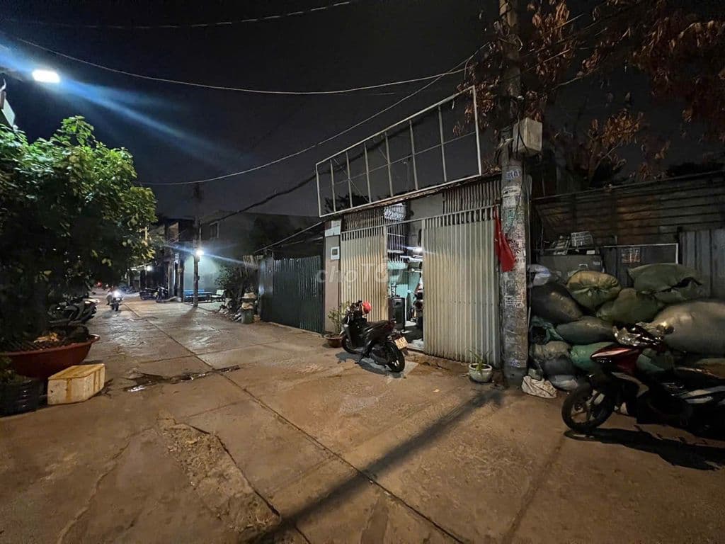 NHÀ CẤP 4 - LÊ VĂN QUỚI - BÌNH HƯNG HOÀ A - BÌNH TÂN - ĐƯỜNG XE HƠI - Ảnh 2