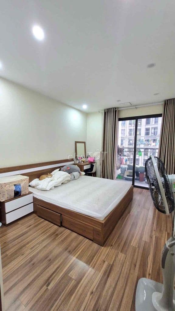 Bán CHCC 87 Lĩnh Nam - dt110m 3PN giá hơn 8tỷ SĐCC - Ảnh 2