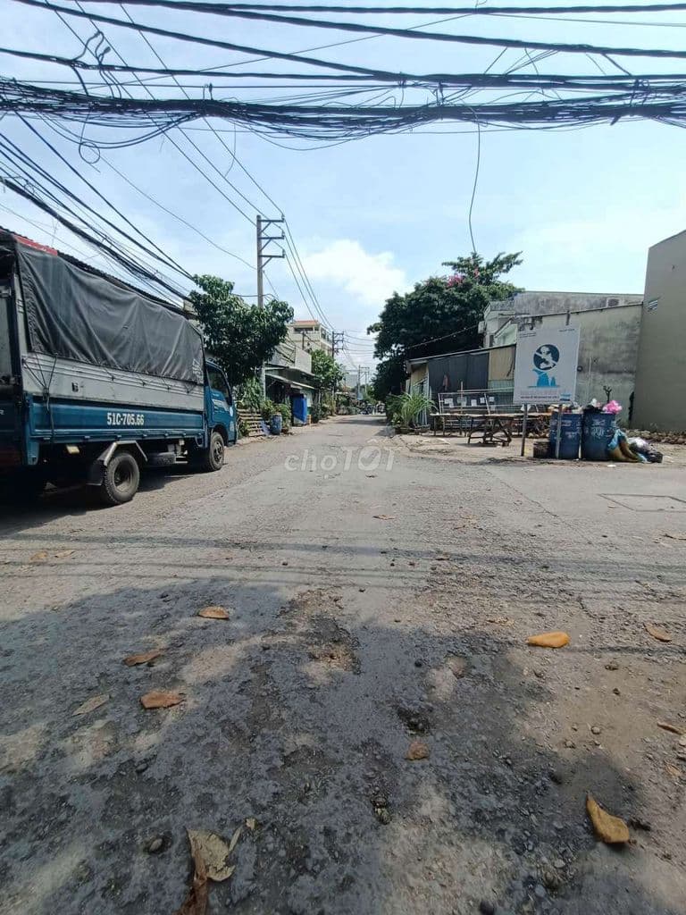 Đất thổ cư 9mx11m hẻm xe hơi