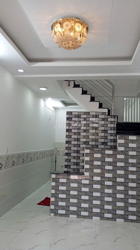 Chính chủ bán nhà DT:3,5x9,5 giá 1,85 tỷ ,Lầu , Vi Bằng HBC,TĐ