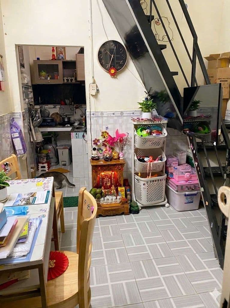 cần Bán Nhà 2 lầu hẻm xe hơi 465 đường trần Xuân soạn - Ảnh 3