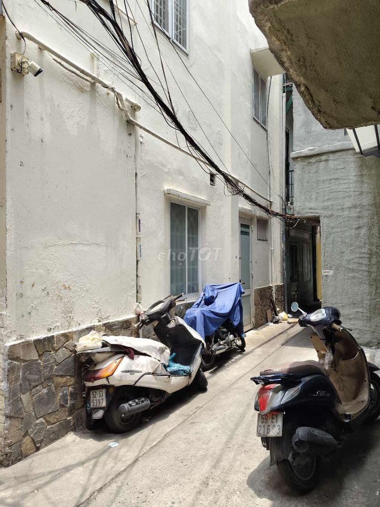 Bán nhà cũ tiện xây mới khu Ông Tạ P5 Quận Tân Bình 61m2 nhỉnh 6 tỷ.
