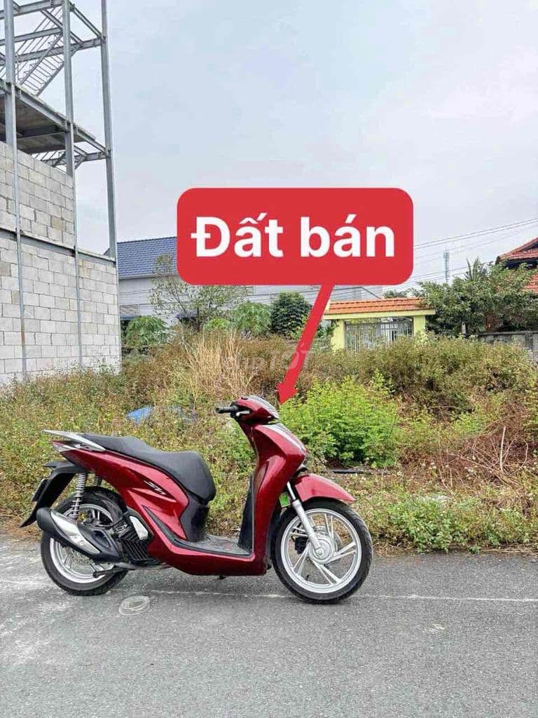 🔥 Đối diện Vinhomes. Đất phân lô đường 8 mét có vỉa hè 2 bên - Chỉ nhỉ