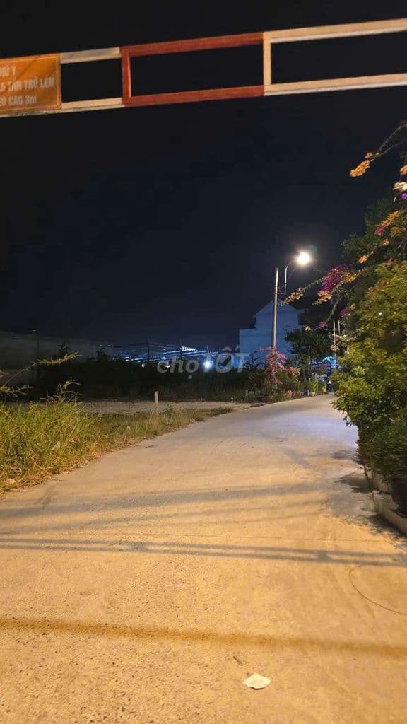 BÁN ĐẤT HẺM 154 NGUYỄN VĂN TẠO XÃ LONG THỚI DIỆN TÍCH 200M2