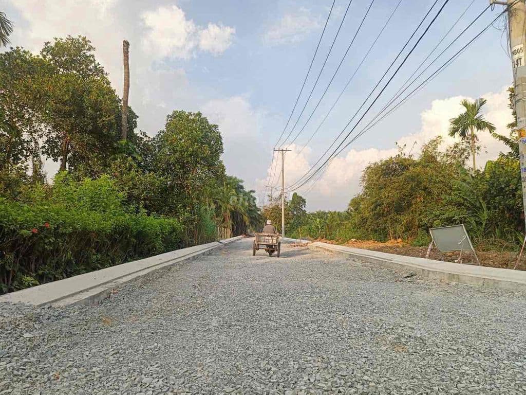 BÁN 1316m mặt tiền nhựa Nhị Bình