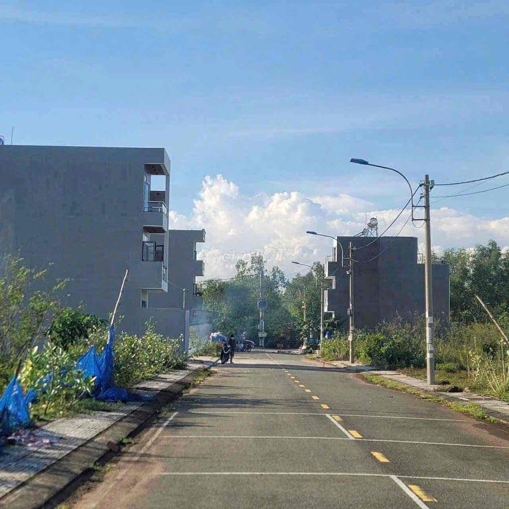 Cần bán lô đất