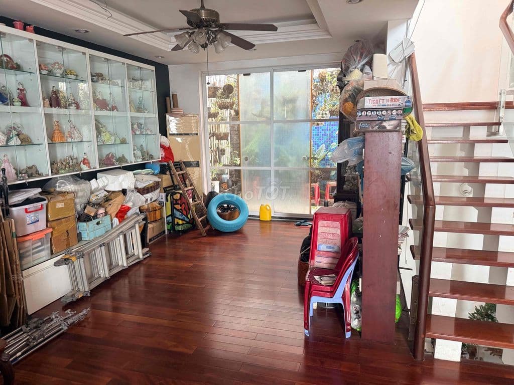 Bán căn hộ penthouse cao cấp 400m2 - Ảnh 2