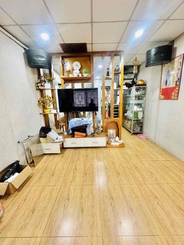 CHUNG CƯ LÝ THƯỜNG KIỆT, 2PN NHÀ MỚI ĐEP Ở NGAY, CHỈ 2.49 TỶ - Ảnh 3