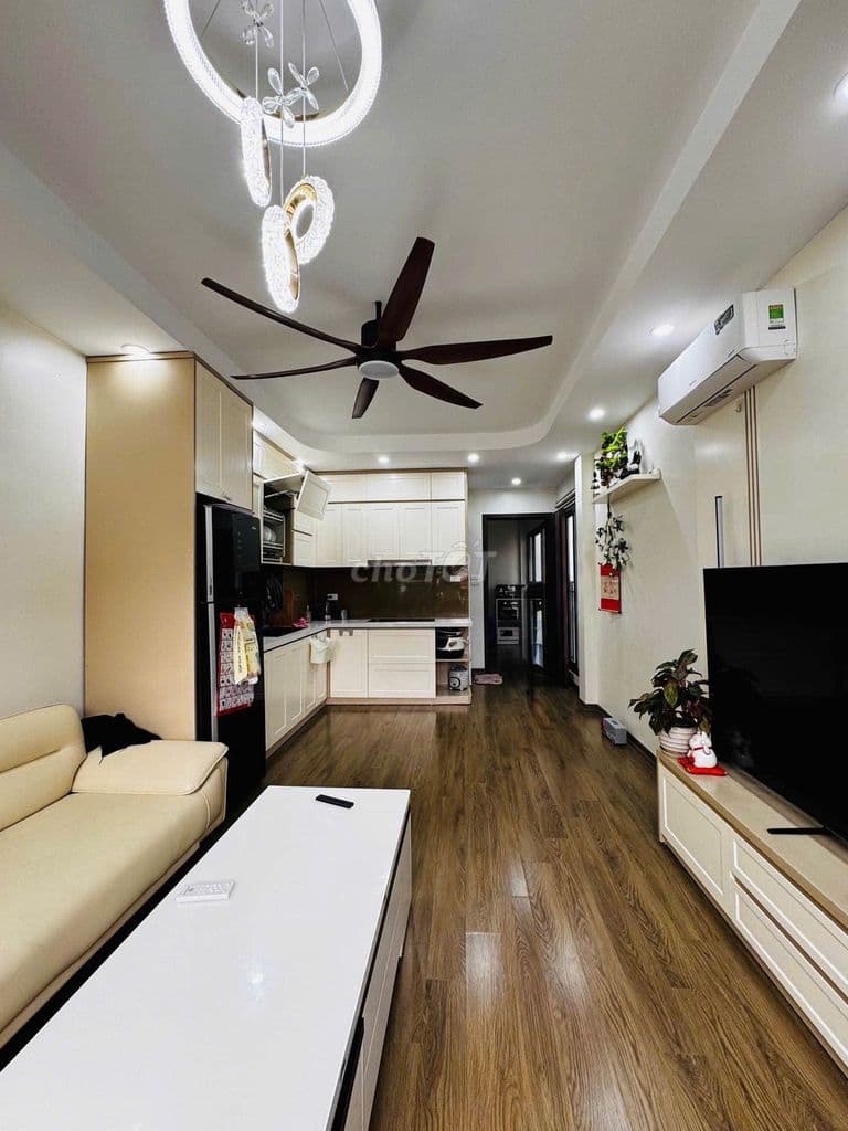 Nhà Trung Tâm Phố Ngọc lâm , Gara ô tô , Thang máy , Full Nội Thất - Ảnh 2
