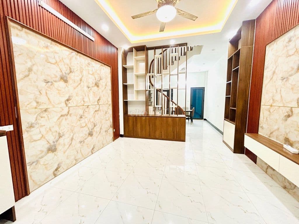 Nhà bán Gốc đề - Hoàng mai tặng full nội thất