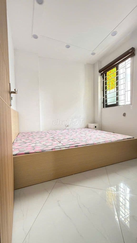Chính chủ bán ccmn 2 ngủ căn góc sát hồ Linh Quang - Ảnh 2