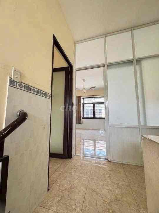 🌺Nhà rẽ vi trí đẹpsau căn mt /HT45 thông qua hẻm 25 LVK, về sát Metro - Ảnh 3