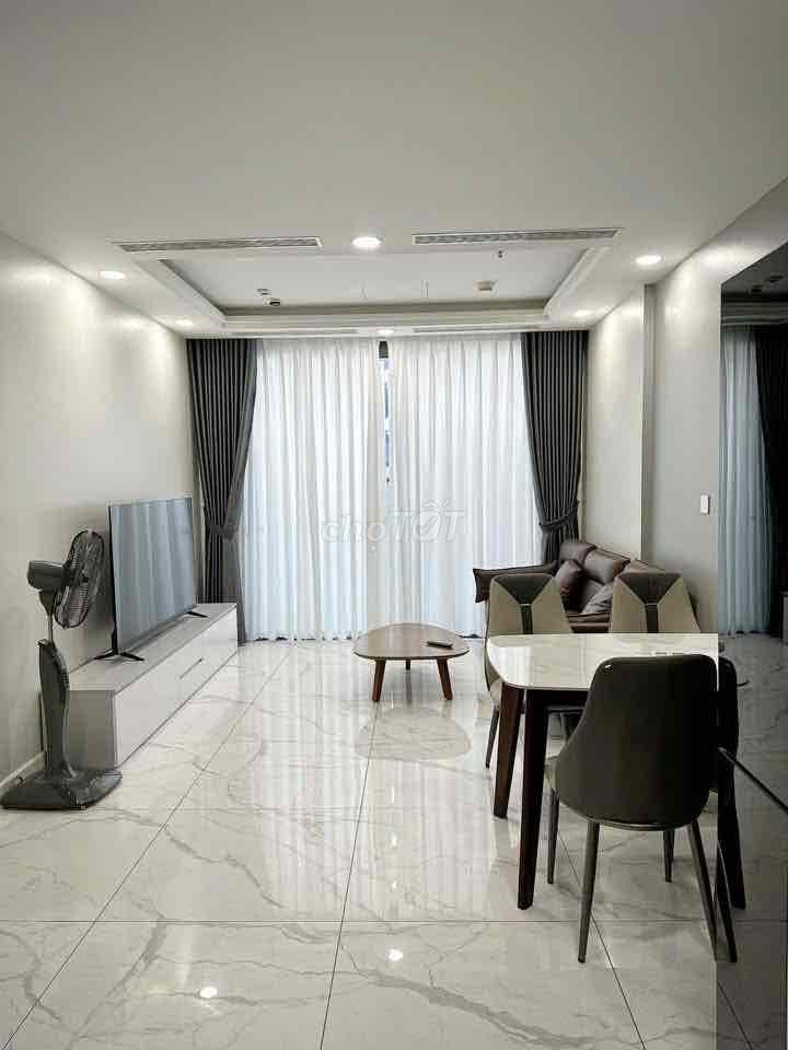 2 tỷ Lê Quang Định, nhà mới, có nội thất, ở liền, có sổ rồi