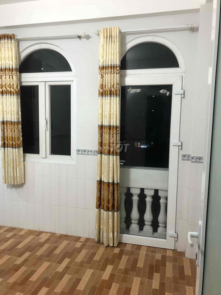 Phòng trọ núp hẻm Nguyễn Văn Đậu Q.Phú Nhuận