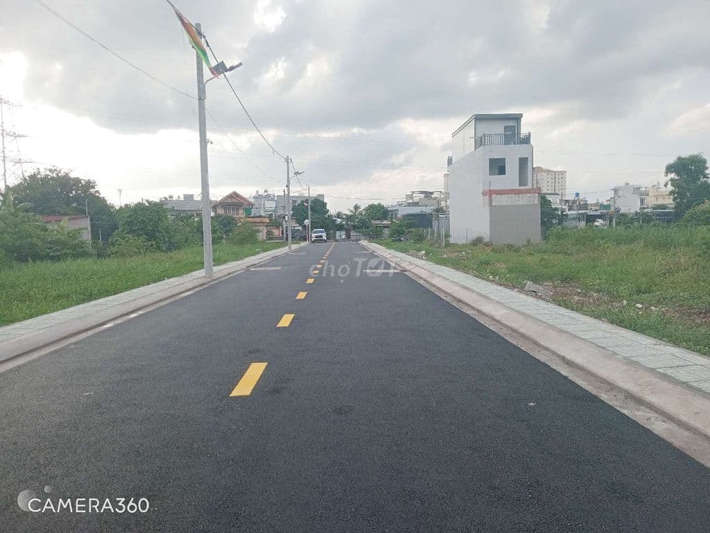Đất Phân Lô Sổ Hồng Riêng DT: 4.6m x 10,9m - Ảnh 2