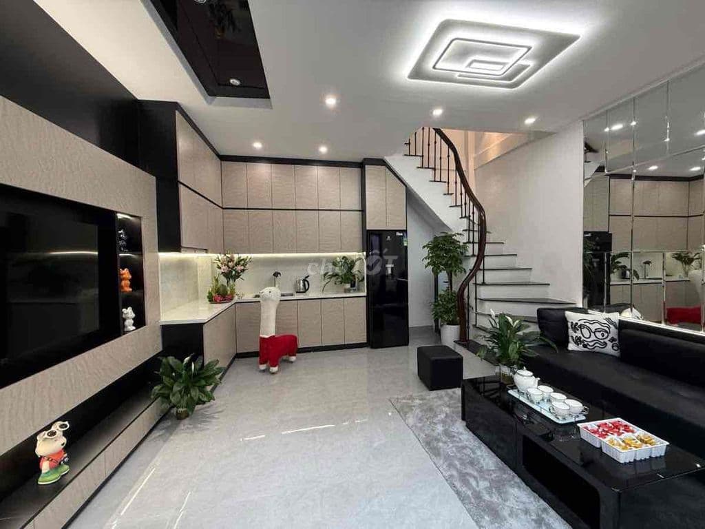 Gần phố Mình Khai nhà đẹp 2 thoáng ở ngay 35m x5T giá 6.8 tỷ sổ CC có - Ảnh 3