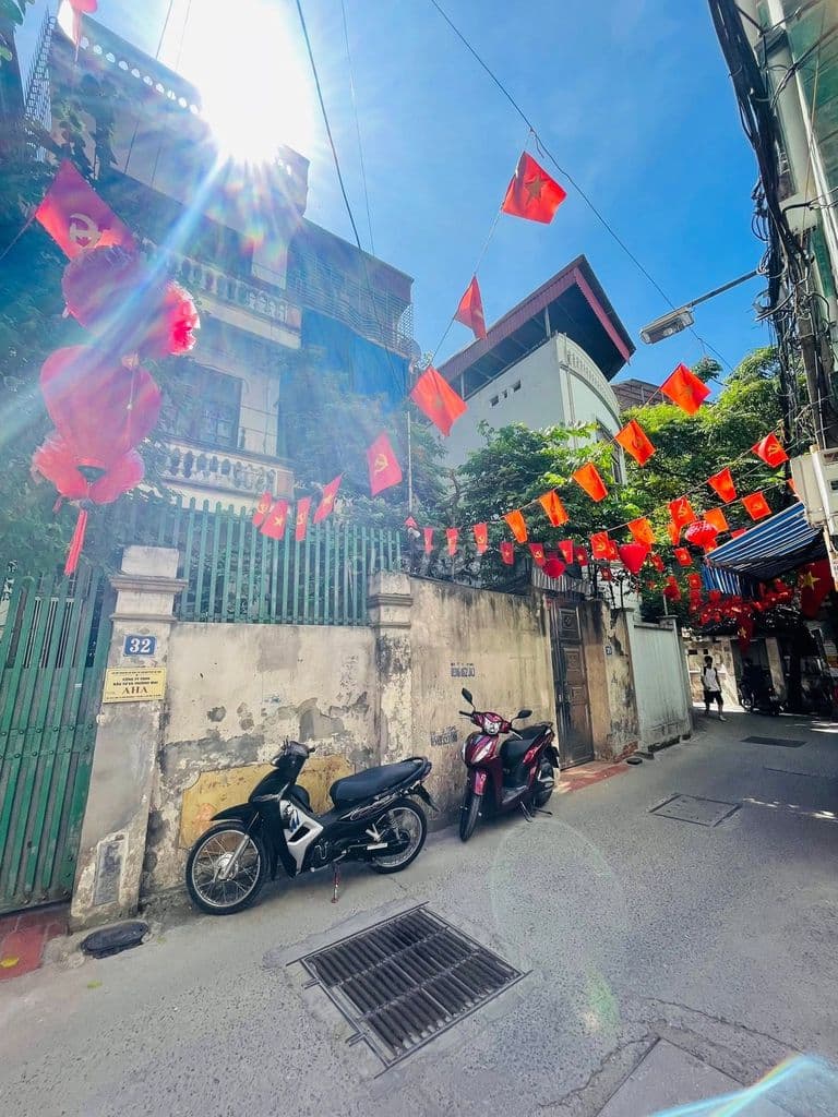 bán nhà Cầu Giấy mặt ngõ kinh doanh 85m2