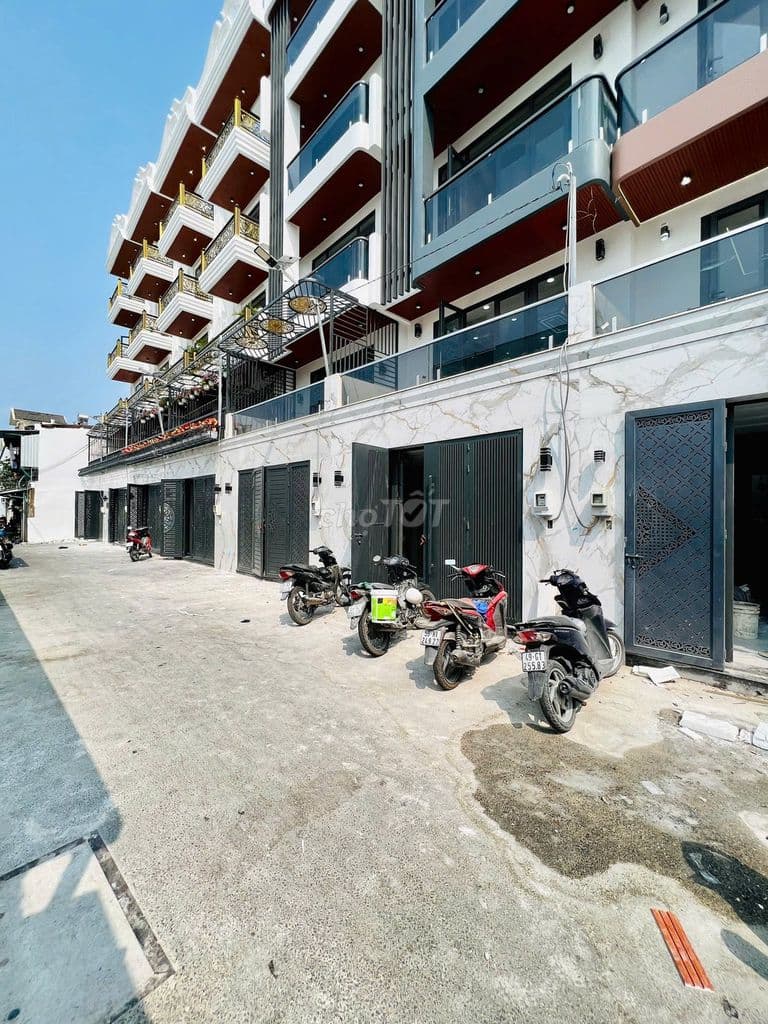 Bán Nhà Bình Tân Đường Tân Kỳ Tân Quý Giáp Tân Phú 67m2 x 5Tầng 6,8 Tỷ