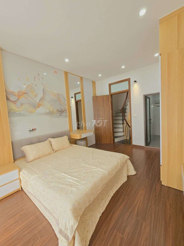 bán nhà Võ chí Công Tây Hồ 30 m 4 tâng mặt tiền 3,5mét chỉ 79 tỷ - Ảnh 2