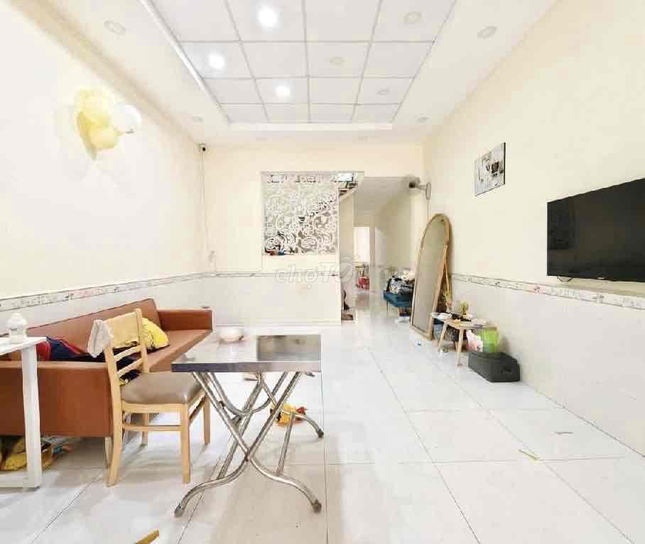 B.án nhà Tân Phú hẻm xe hơi 8m - 4x20m nở hậu - trệt lửng có gpxd 5t