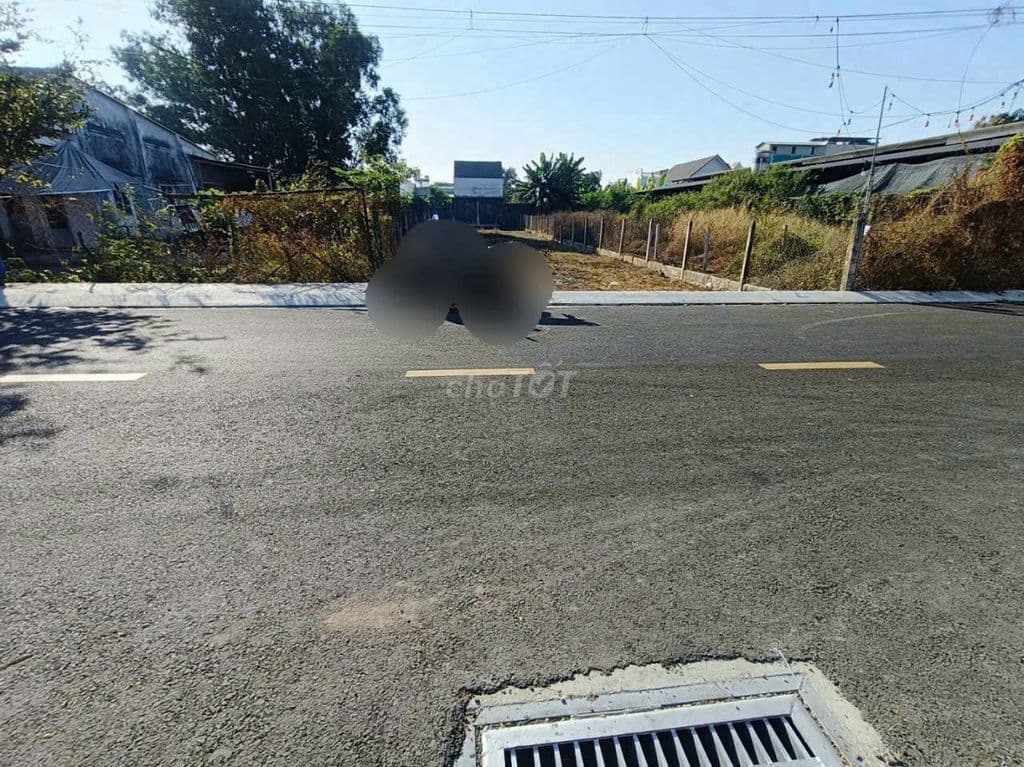 BÁN GẤP ĐẤT MẶT TIỀN THỔ CƯ TRUNG TÂM CỦ CHI- 7.5X51,466M2,SHR, 1 TỶ