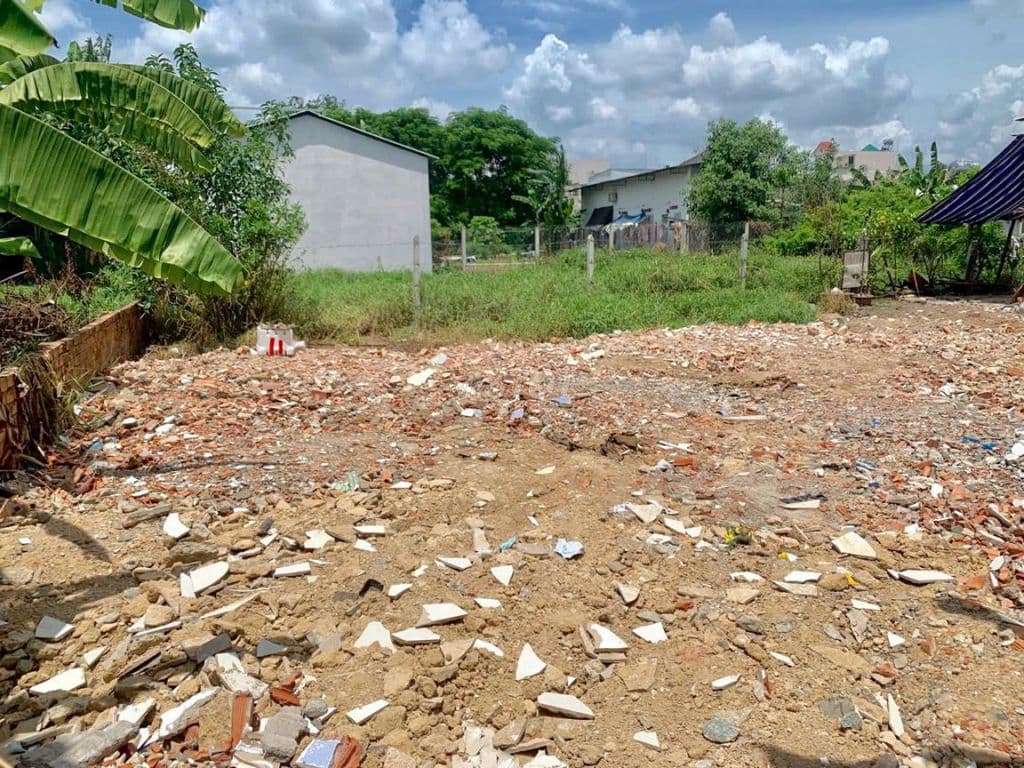 Đất giá rẻ Hóc Môn, gần chợ đầu mối, DT 62m2, 860tr công chứng vi bằng - Ảnh 2