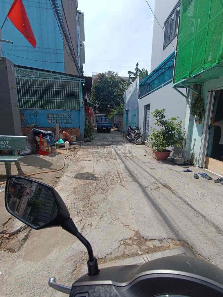 Đất đẹp 52m2 đường Nguyễn Sơn - Hẻm oto 5m - Xây tự do - Ảnh 3