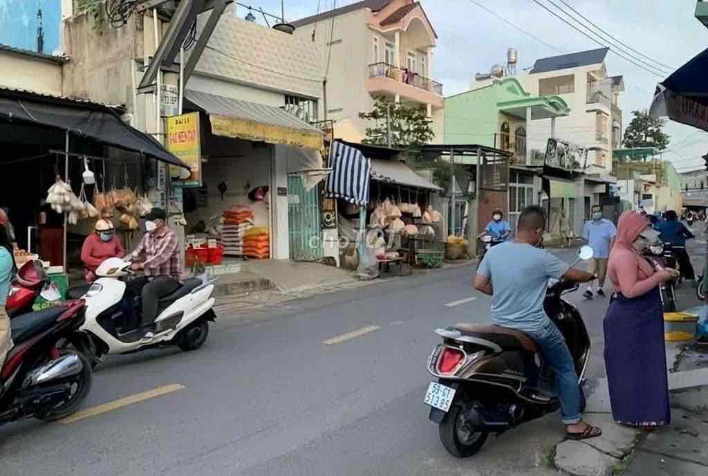 Bán căn 1Trệt 1 lầu 1Tỷ 930Triệu Hưng Long - Qui Đức, Hưng Long, Bình - Ảnh 3