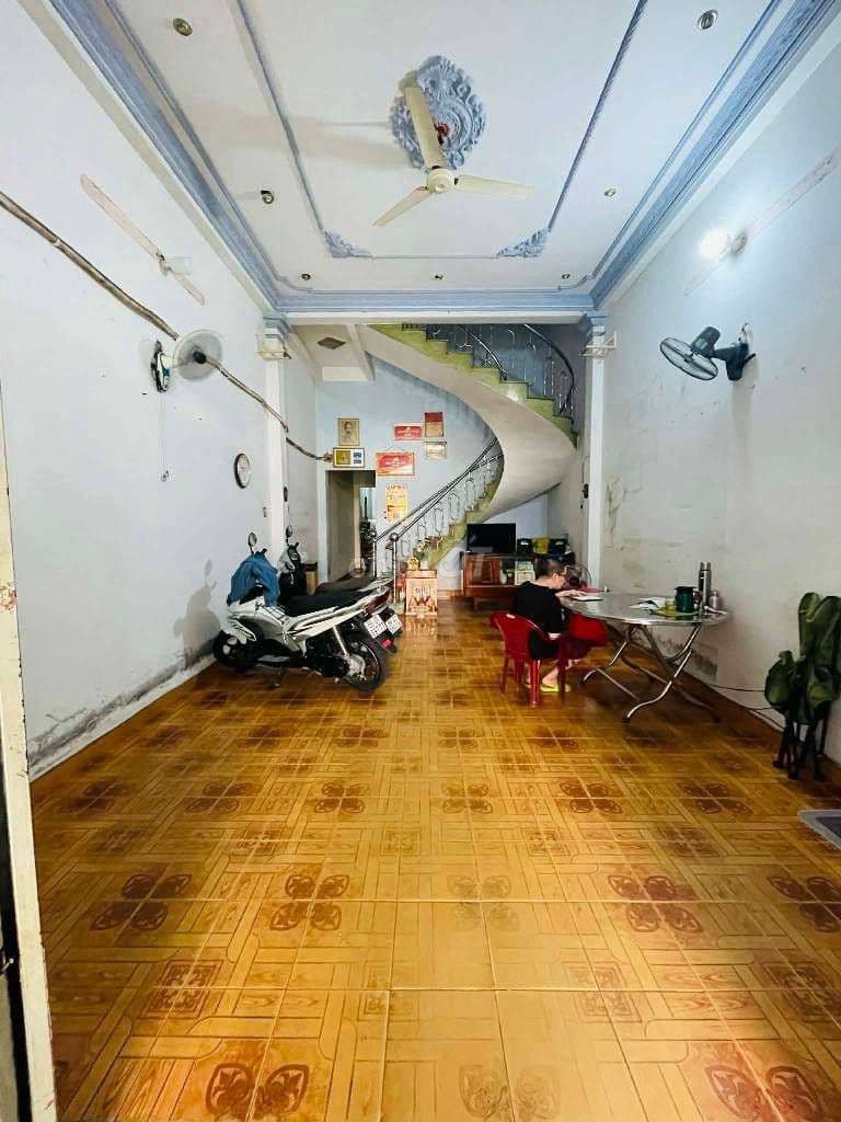 BÁN NHÀ TÂN SƠN NHÌ - 108M2 - NỞ HẬU GẦN 5M - HẺM 8M - GIÁ 11,2 TỶ