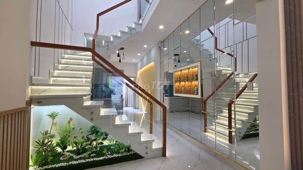 NHÀ MỚI ĐẸP – 2 TẦNG BTCT – FULL NỘI THẤT – 67M2 - CHỈ 4 TỶ - ĐHT, Q12 - Ảnh 2