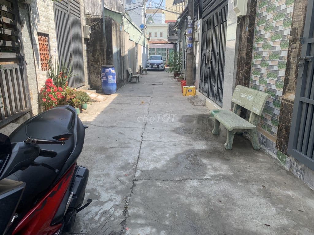 Bán đất Lê Văn Khương Q12 Tc 233m2 HH 2% - Ảnh 2