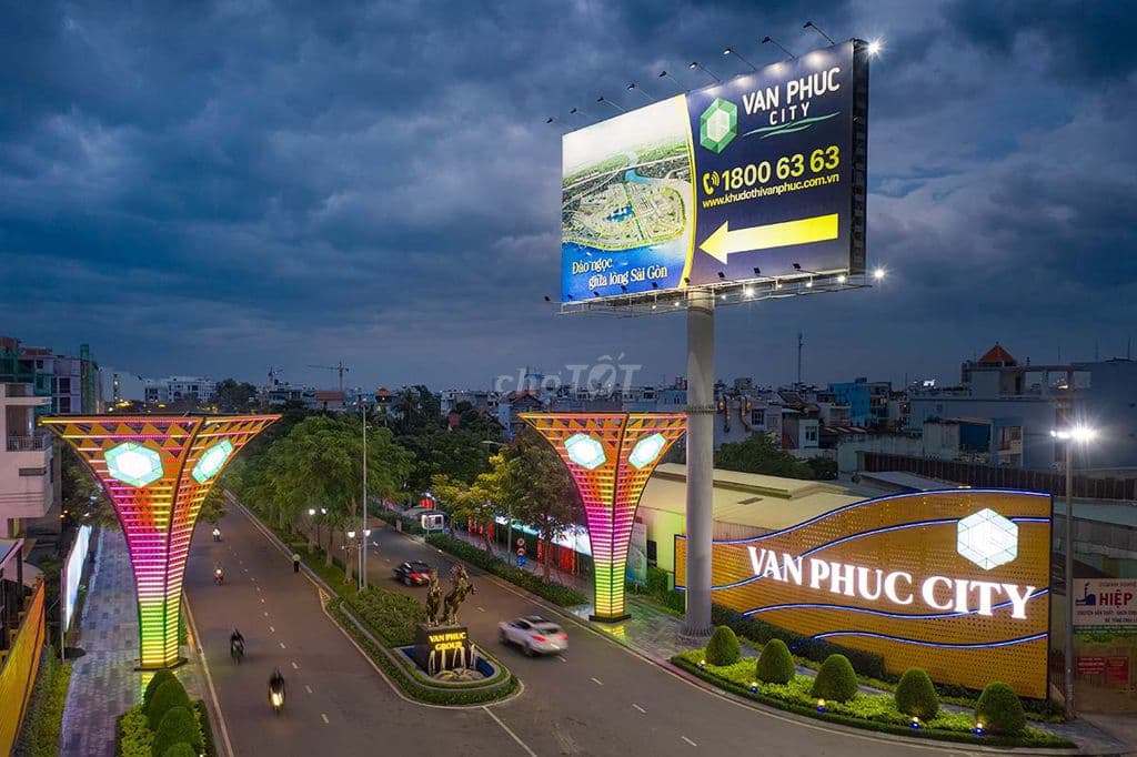 34.5 tỷ MT hiệp bình 182m ngang 6,5 6 tầng keng vip thông vạn phúc