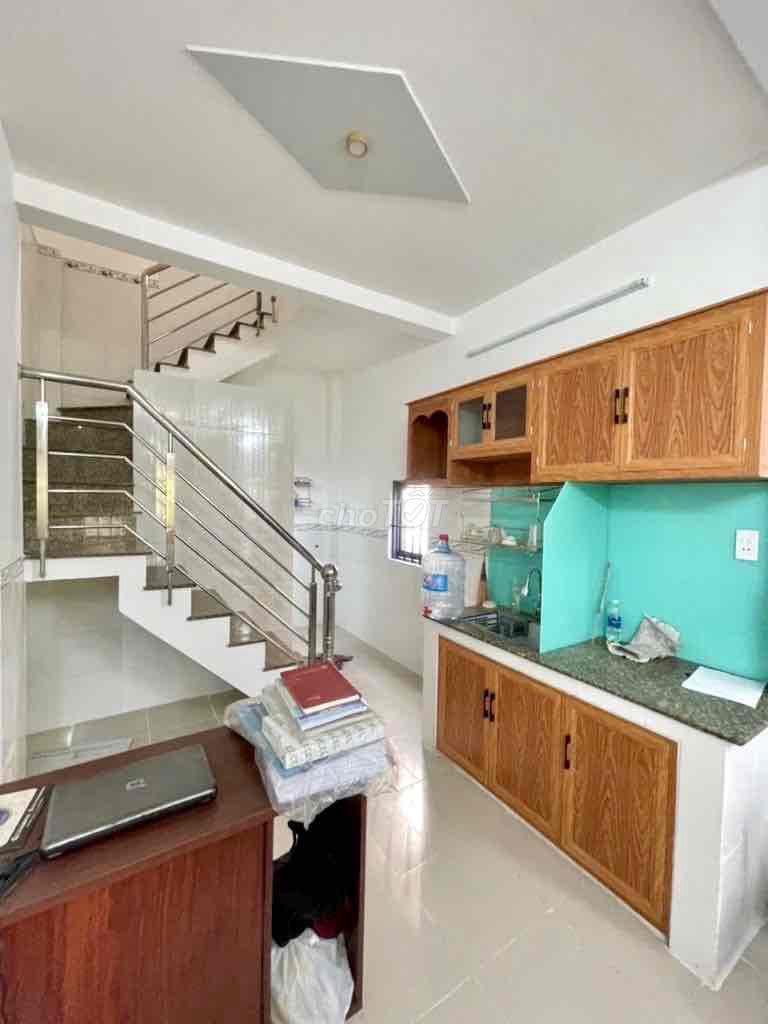 NHÀ HXH 2TẦNG KIÊN CỐ, DT 32m2, SỔ RIÊNG, TỈNH LỘ 10 - Ảnh 2