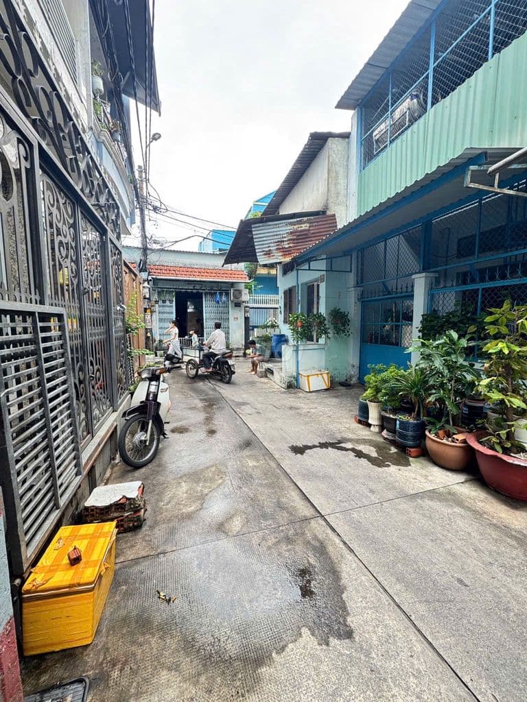 🚨 NHÀ ĐẸP TRẦN VĂN CẨN – GẦN LŨY BÁN BÍCH, Q6 – 2 LẦU – CHỈ 5.5 TỶ - Ảnh 2