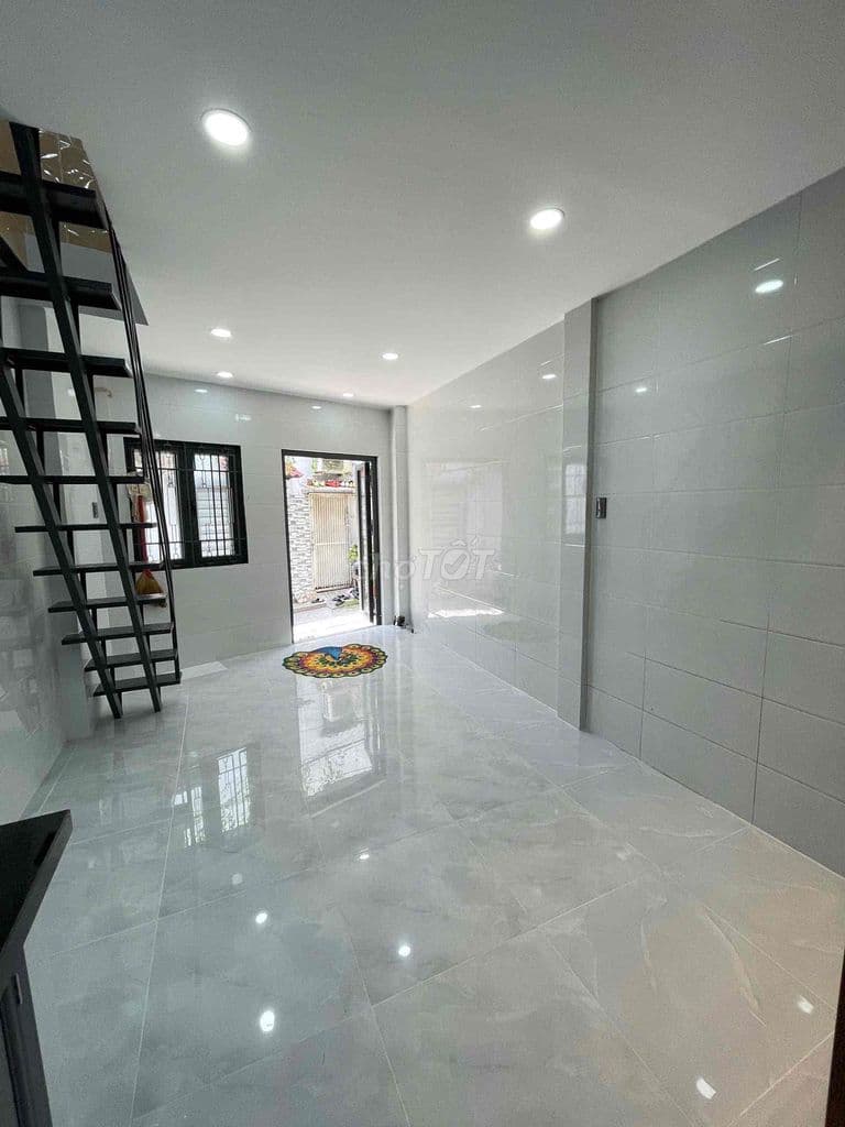 căn nhà hẻm thông tứ hướng đường mới làm - Ảnh 2