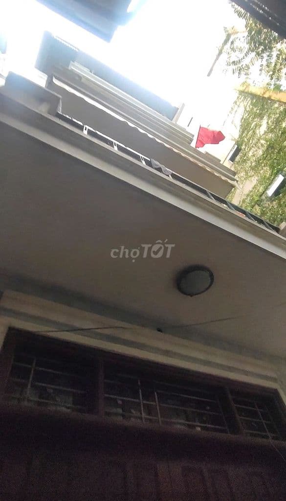 Nợ ngân hàng chính chủ bán gấp nhà 5 tầng Giảng Võ, giá rẻ 156tr/m2