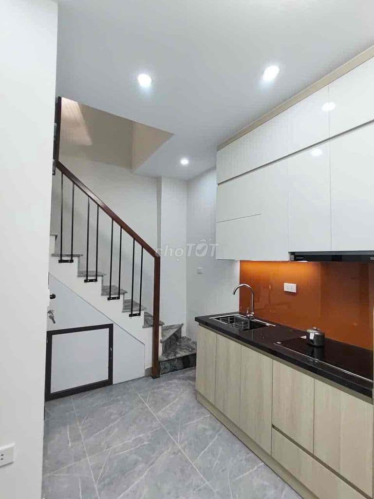 🔥 BÁN NHÀ LÔ GÓC QUẬN ĐỐNG ĐA – 5 TẦNG – GIÁ CHỈ 4,79 TỶ 🔥 - Ảnh 2