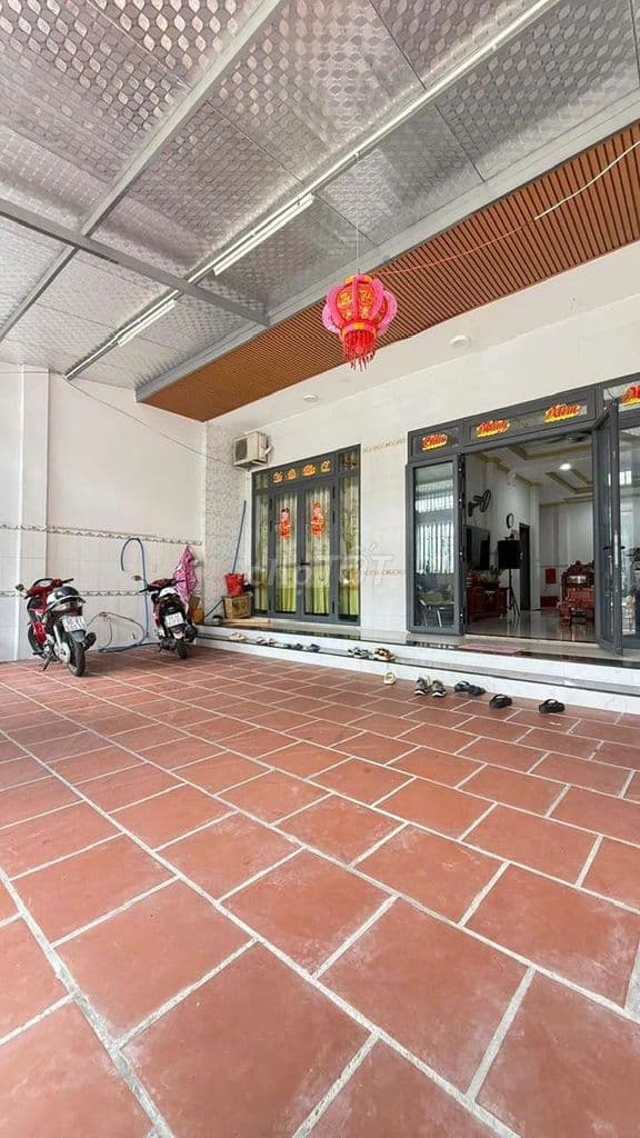 nhà đẹp dt 7,5x17m 1Lầu 5pn 3wc p.khach rộng hẻmXH T.T.Thôn HM, 5,85tỷ - Ảnh 2