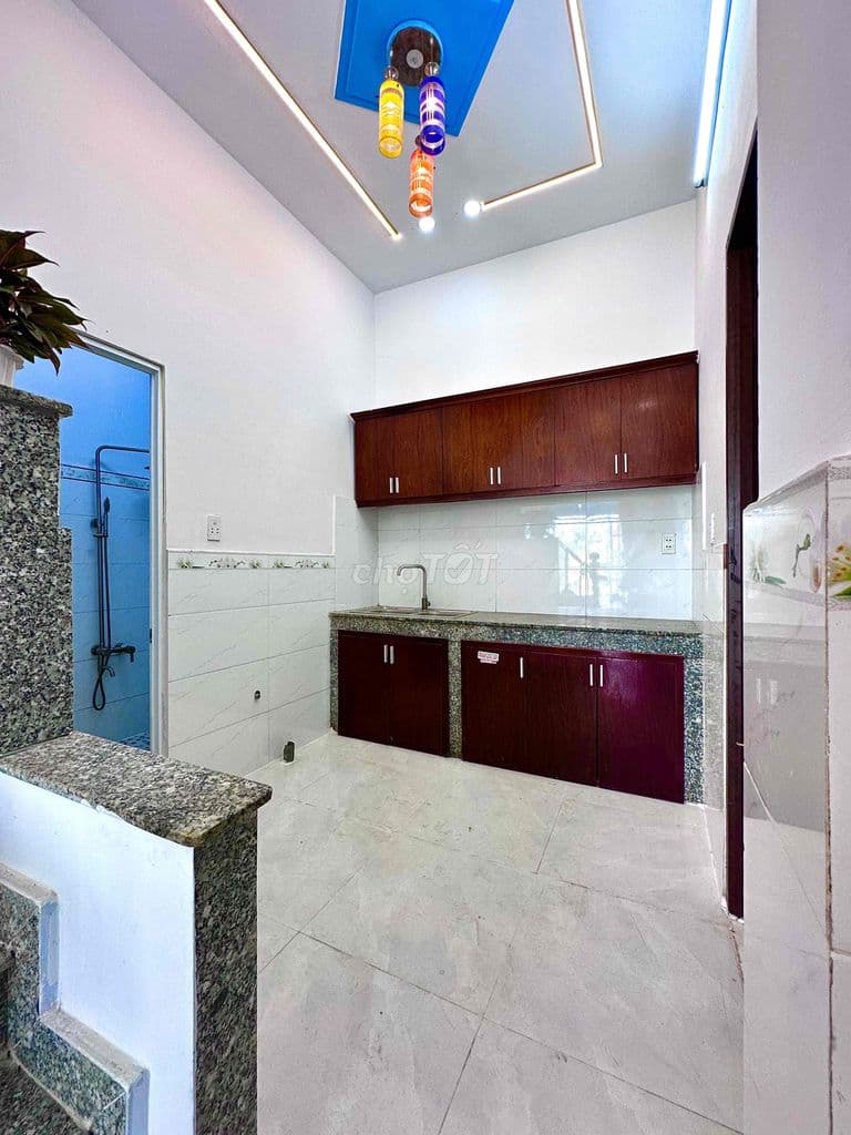 625tr - Chính chủ kẹt tiền bán gấp nhà mặt tiền 4x11 (shr) - Ảnh 3