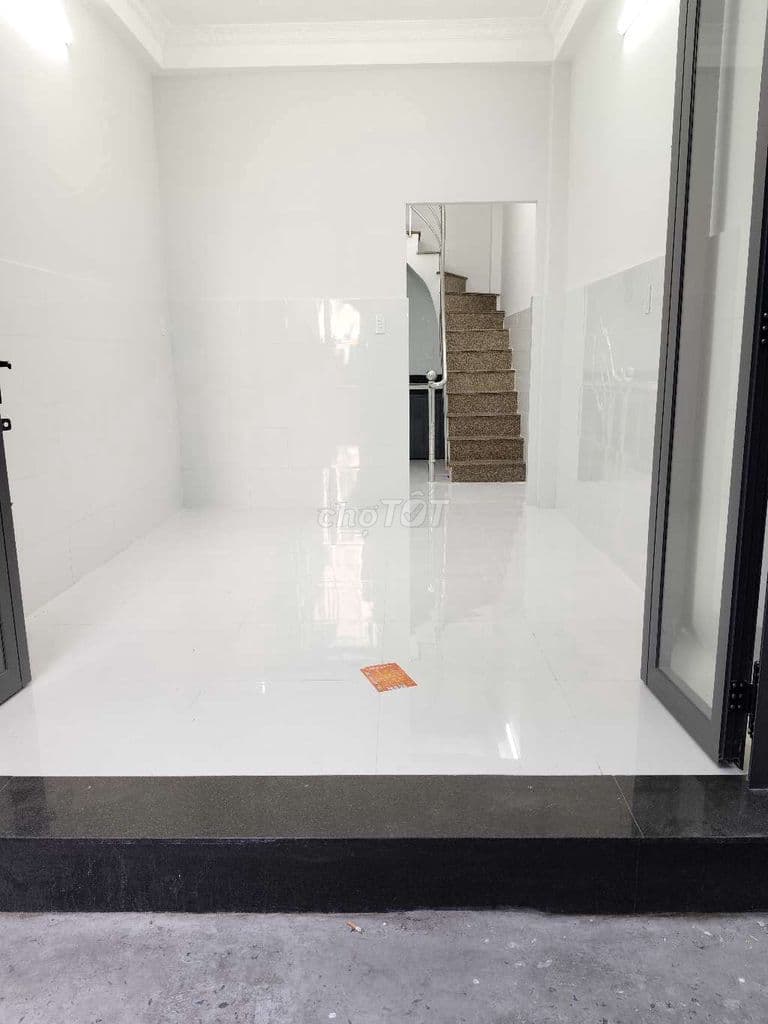Nhà mới đẹp Lưu Hữu Phước, P15 - Q8. 3m x 7,5m Trệt 1 Lầu, hẻm 2,5m