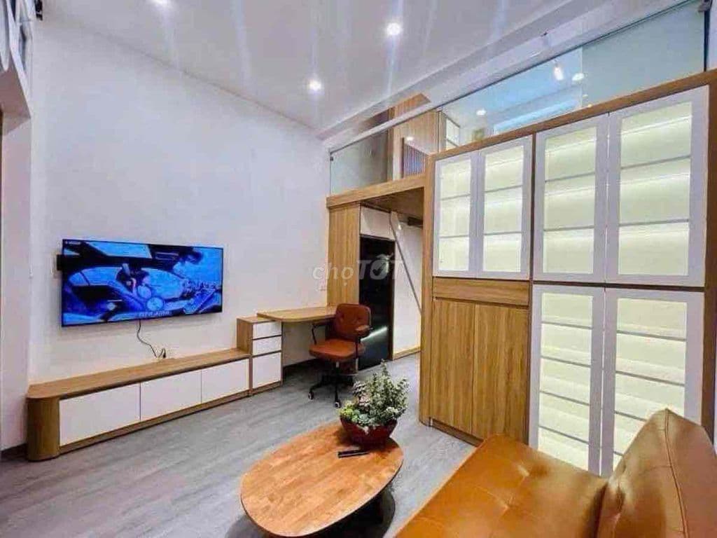 Bán nhà Tập thể phố Lò Đúc nhà đẹp 2 thoáng 2 ngủ ở ngay 65m T3 giá nh