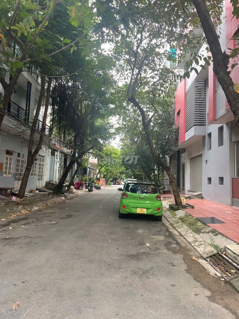 Bán nhà C4 20/3B Đặng Thùy Trâm 7.5x18m HXH. DTCN 130m2